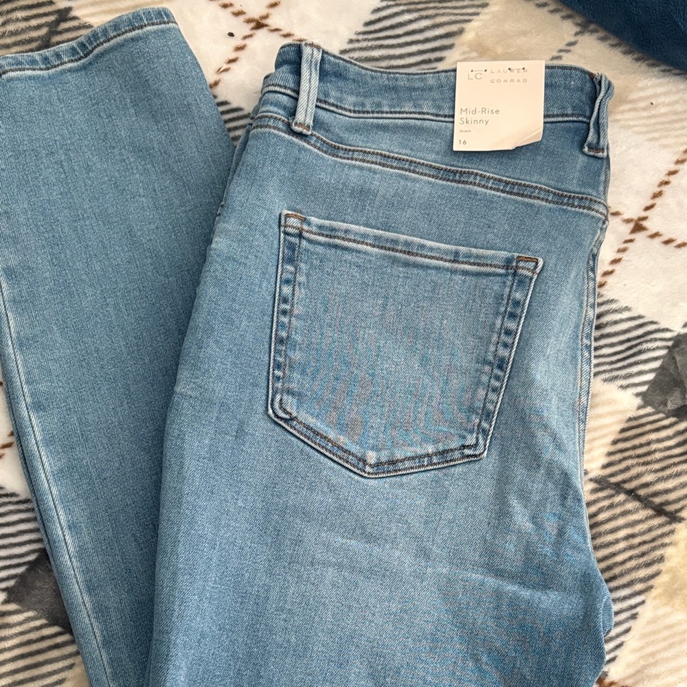 LC Lauren Conrad Light Blue Skinny Jeans
